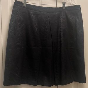 Tahari a-line skirt navy blue brocade pattern